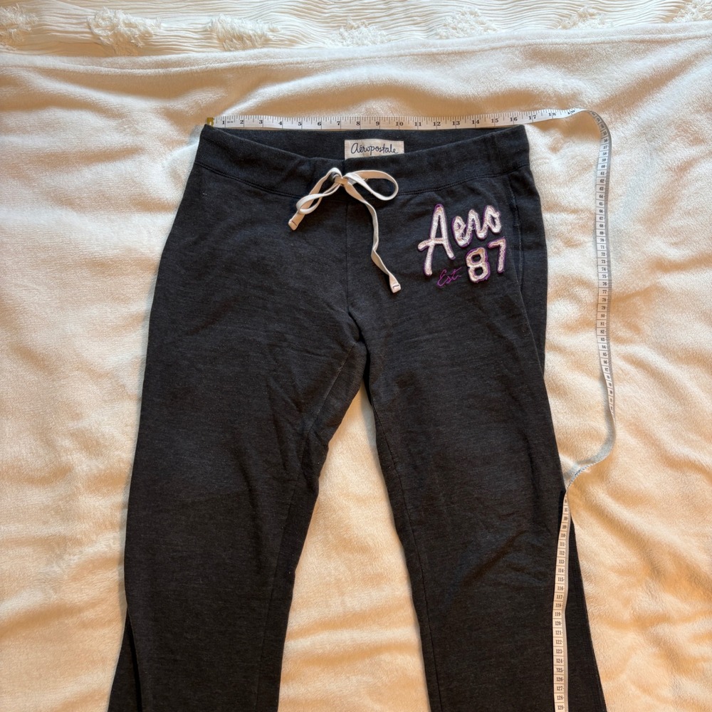 Aeropostale Women's Stretch Sweatpants Grey Aero 87 Logo Straight Leg L Y2K - Picture 2 of 9